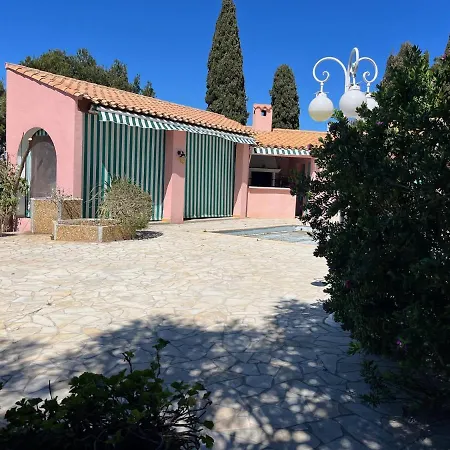 Du Cap De 5 Et Sa Grande Piscine Agde